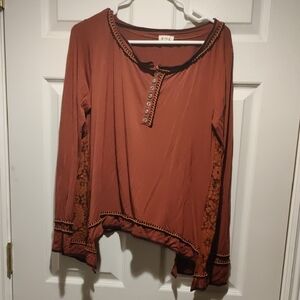 Women's Rust Top with Lace Accents
